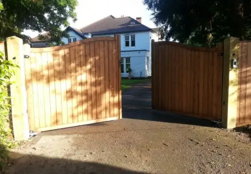 Click Here To Enlarge This Photo Of Westminster Gates  with underground automation