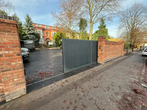 Click Here To Enlarge This Photo Of Commercial Sliding Gate Installation Nottingham