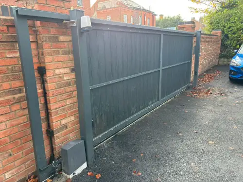 Click Here To Enlarge This Photo Of Commercial Sliding Gate Installation Nottingham