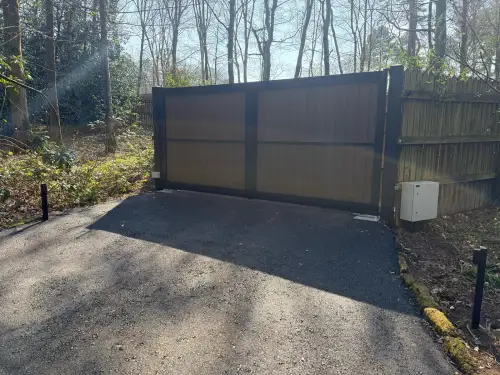 Click Here To Enlarge This Photo Of Automatic Gate Installation, Ravenshead, Nottinghamshire