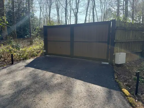 Click Here To Enlarge This Photo Of Automatic Gate Installation, Ravenshead, Nottinghamshire