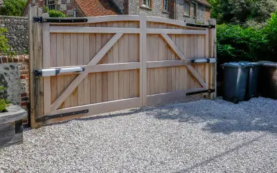 Photo of Wooden Vs Metal Electric Gates