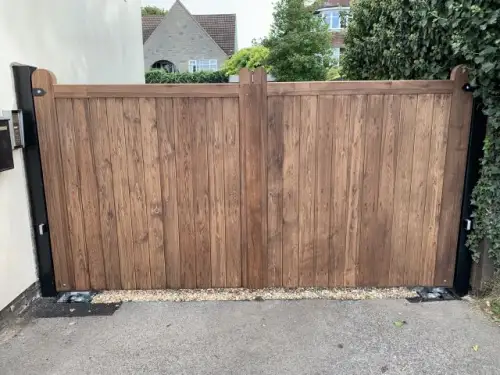 Click Here To Enlarge This Photo Of Kingston Style Boarded Gates
