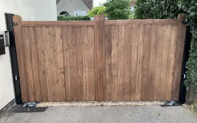 Photo of Kingston Style Boarded Gates