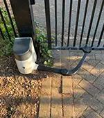 Gate Mounted Articulated Arm